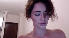 Close up MILF masturbation