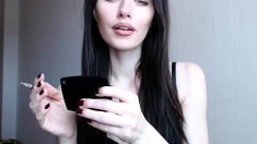 Brunette Solo Webcam Masturbation