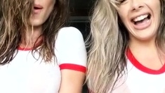 Amateur young lesbian webcam