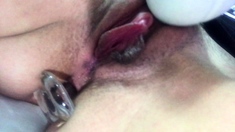 Amateur close up ass toying
