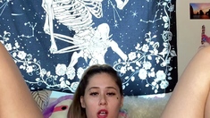 Brunette Solo Webcam Masturbation