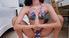 Hot amateur teen butt plug solo play