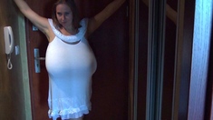 Hot amateur shakes her big boobs