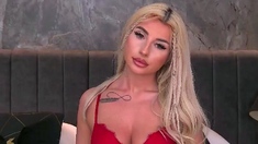 Busty MILF cam babe in lingerie pussy masturbation