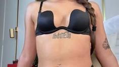 Amateur Webcam Babes Going Solo