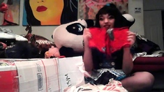 Solo Mature Masturbating On Webcam