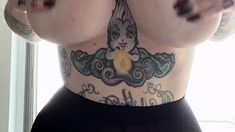 Webcam milf with breast milk live hardcore masturbate