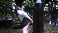 Amateur Japanese Teen CD outdoor dildo