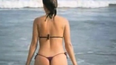 Amateur Girl Hot Thong Scene On The Beach